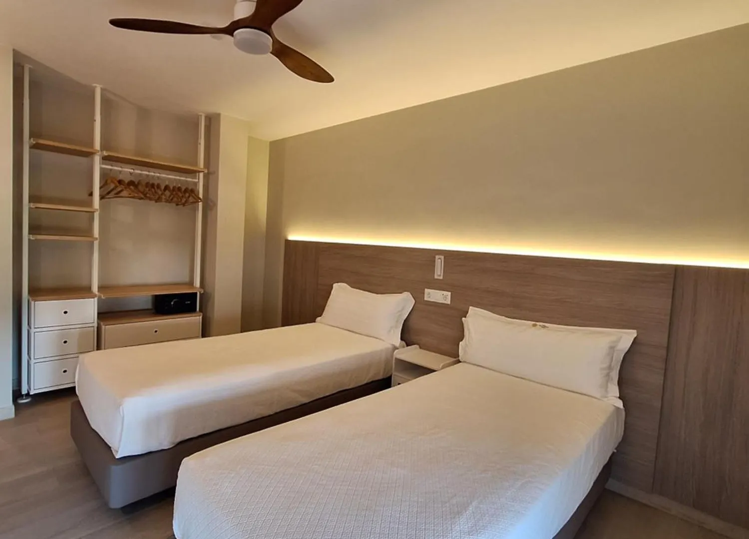 Hotel Las Dunas Somo Spain
